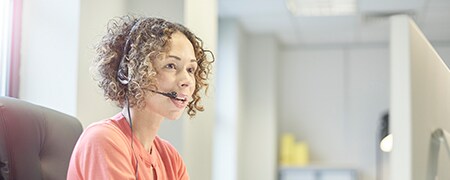 אדם המוכן לקבלת שאלות ומתן תמיכה
